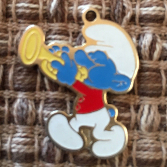 Jewelry - Vintage 1980 Harmony Smurf Pendant